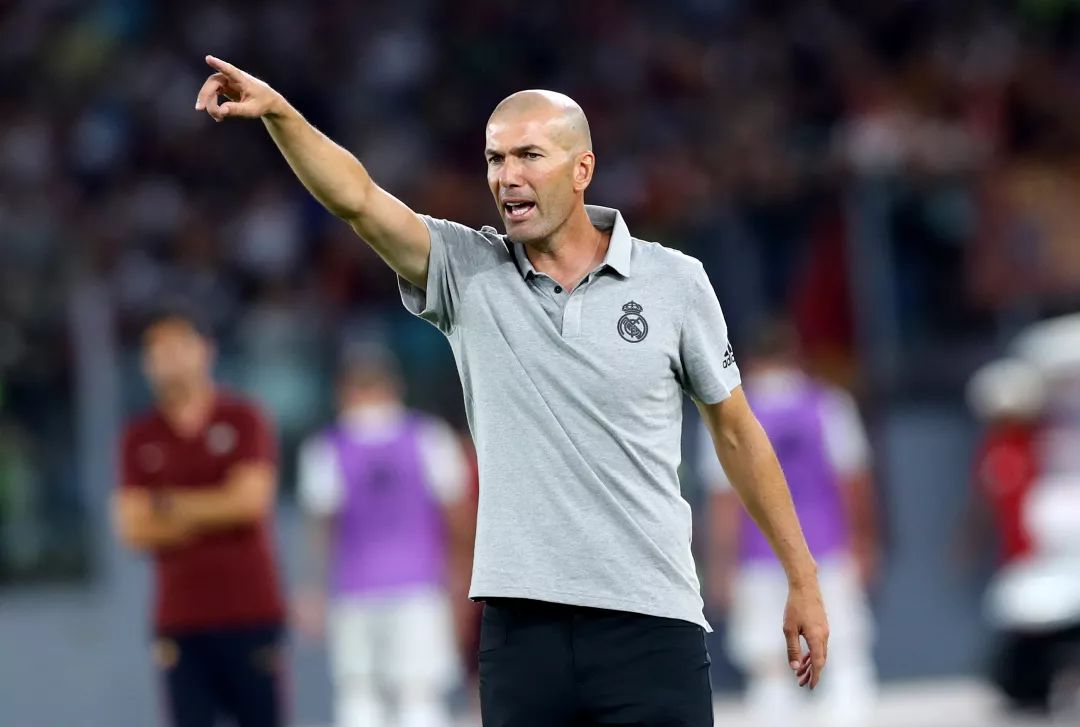 bob体育官方-马可-贝内迪托主罚点球得手，罗马取得关键胜利的简单介绍